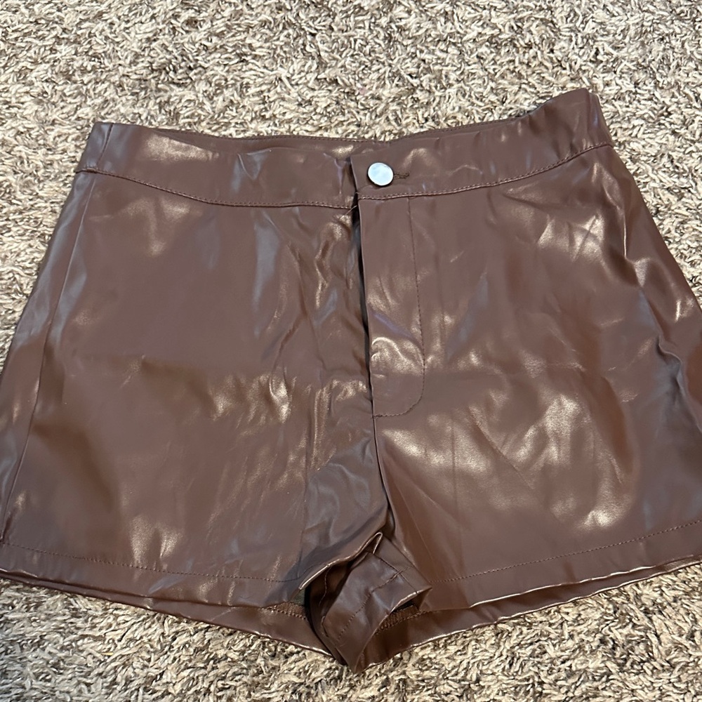 SHEIN High Waist Brown Leather like Shorts q